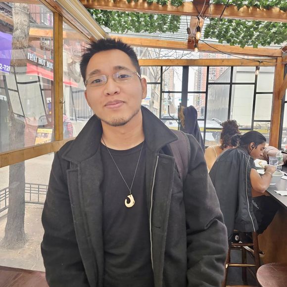 Meet your Posher, Ben - Picture 1 of 1